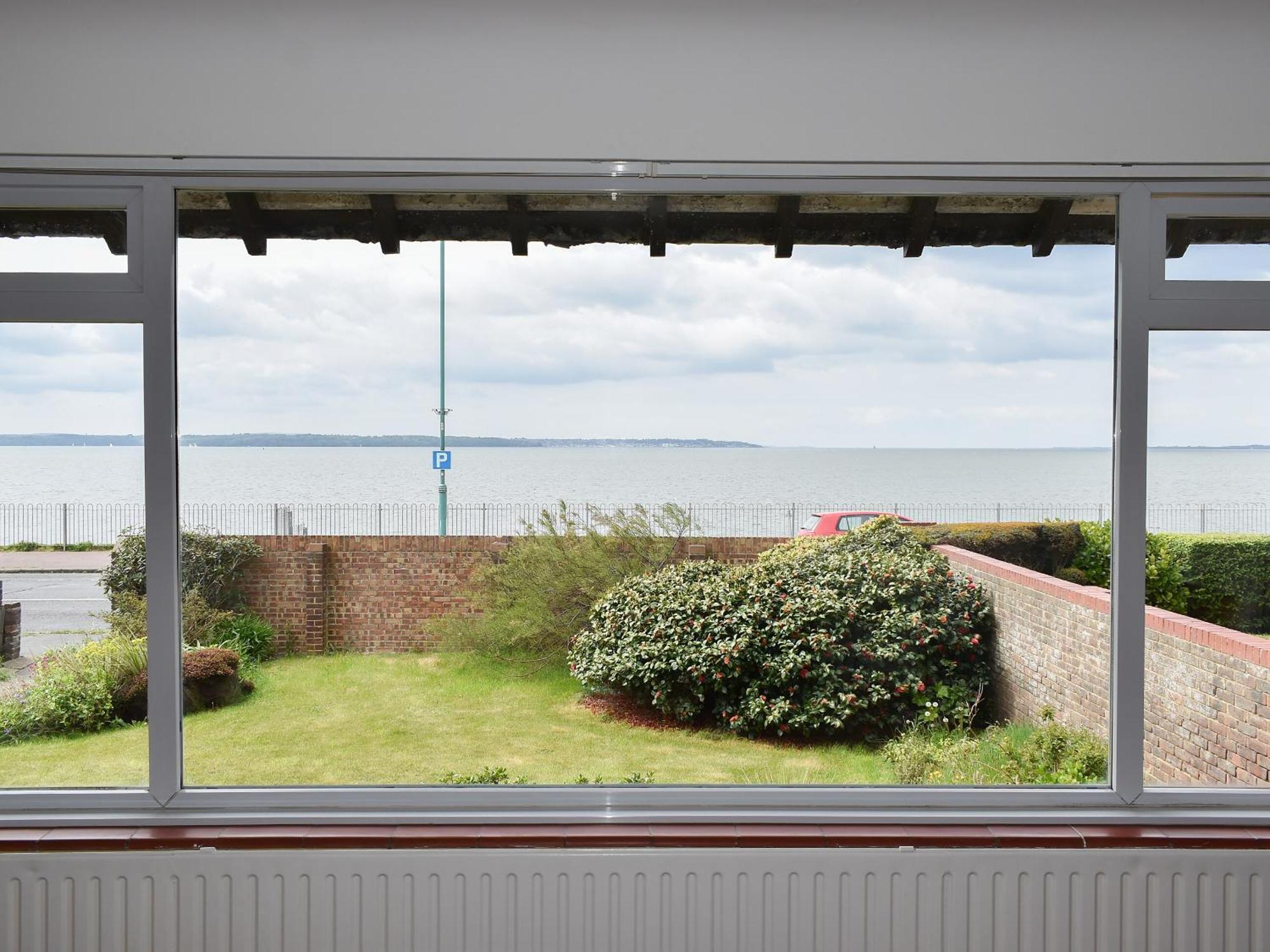 Seaways Villa Lee-on-the-Solent Eksteriør billede