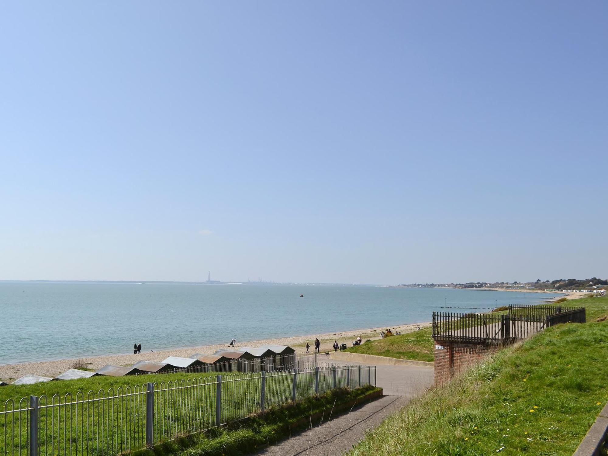 Seaways Villa Lee-on-the-Solent Eksteriør billede